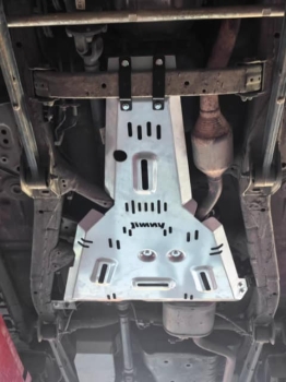 Giáp gầm nguyên khối Suzuki Jimny